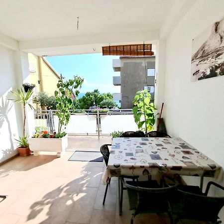 Nemira Beach Getaway Omis Exterior photo